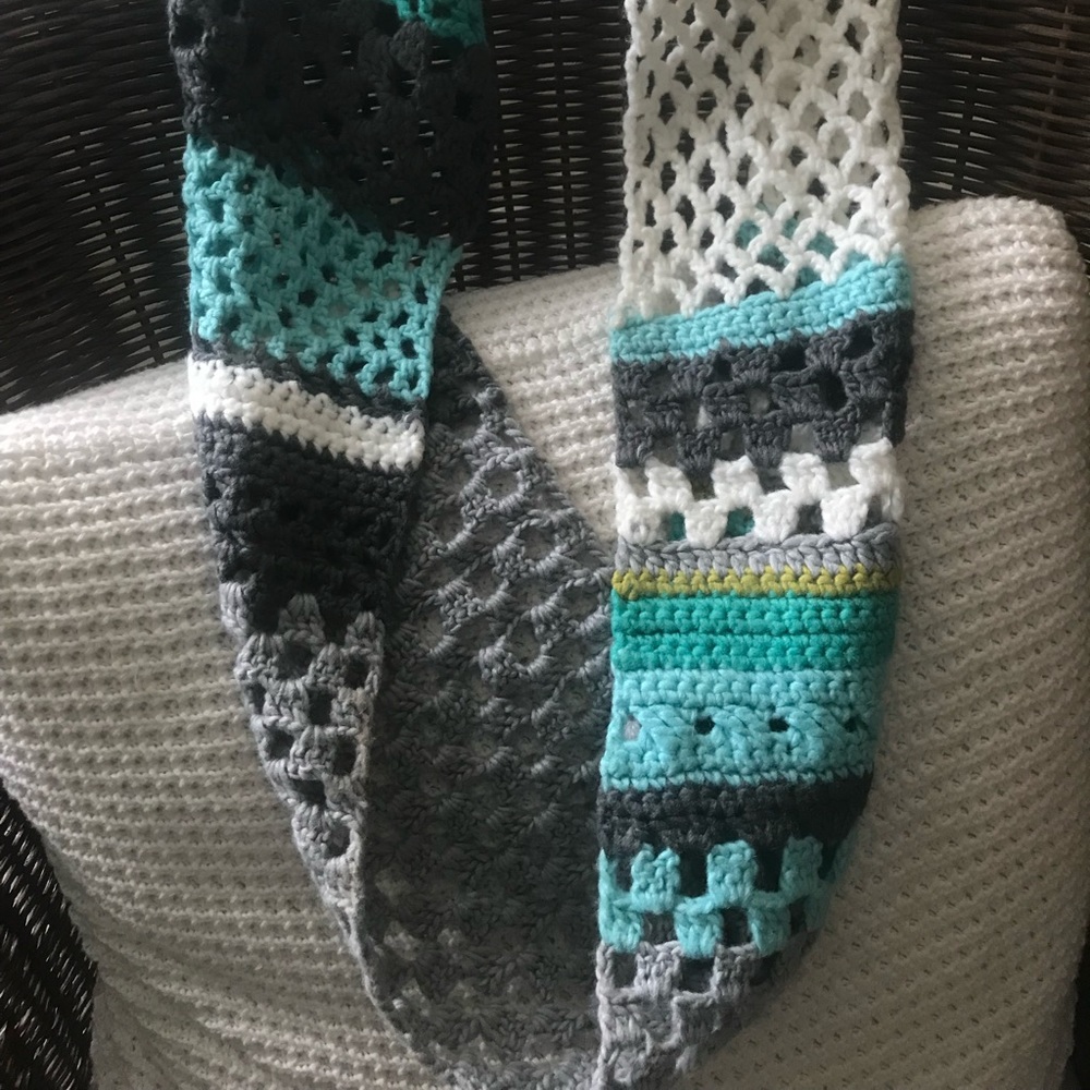 NWOT Pistil Knit Infinity Scarf